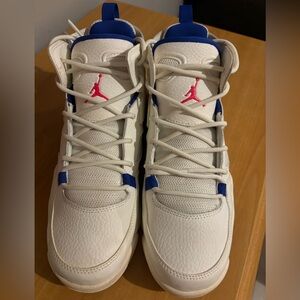 Jordan flight club 91 ultramarine sneakers, size 6 in youth!